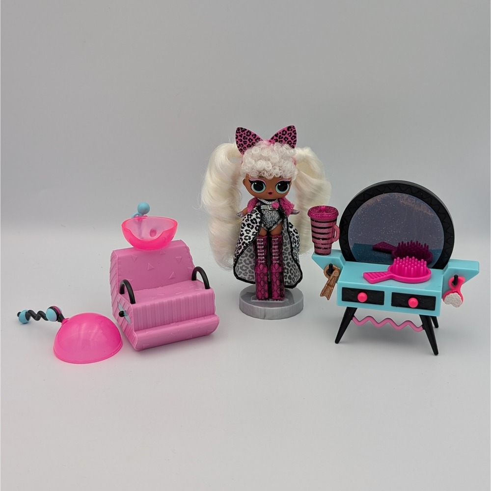 LOL Surprise JK Diva Doll Salon Playset with Accessories Leopard Print Fashion
